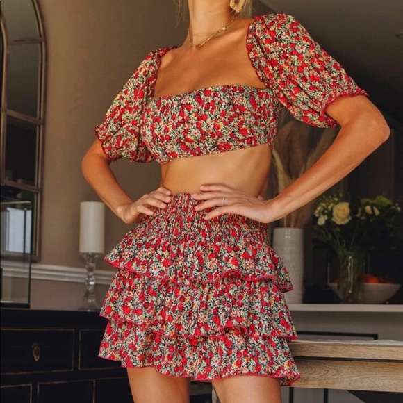 SHEIN Dresses & Skirts - NWT floral two piece set